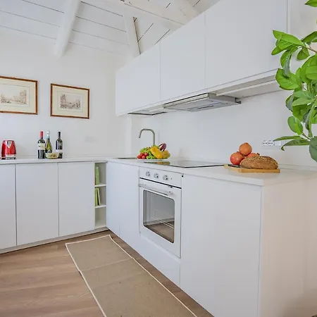 Ca' Dei Musicanti 3 Few Steps From Rialto Bridge! 아파트